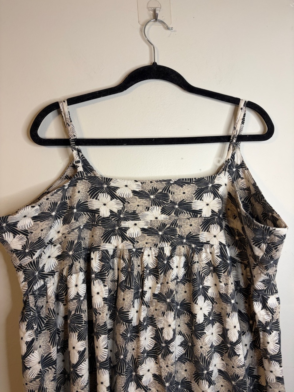 Old Navy Black White Gray Floral  Tank Dress Size XXL EUC #286 - Picture 7 of 8